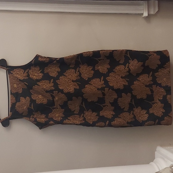 DONNA KARAN NY Floral Boat Neck Sleeveless Sheath Dress - Picture 4 of 15